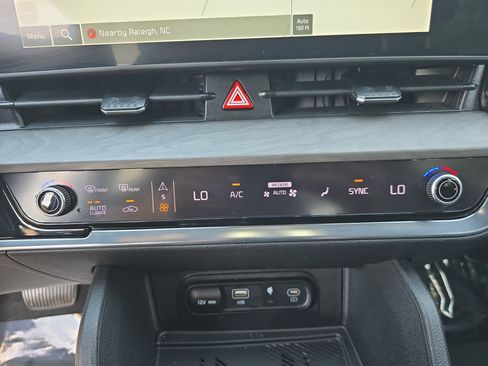 Used 2023 Kia Sportage X-Line w/ X-Line Premium Package image 25