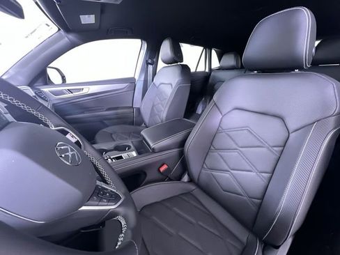 New 2026 Volkswagen Atlas Cross Sport SE FWD image 11