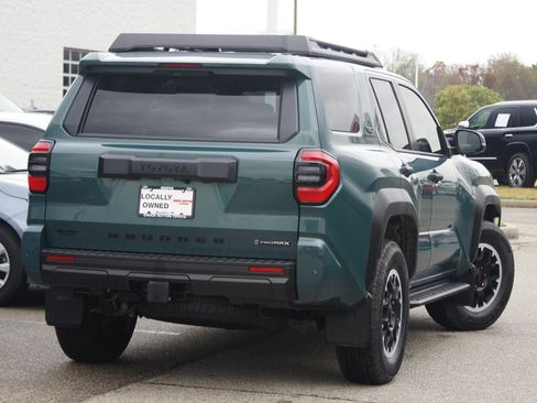 Used 2025 Toyota 4Runner TRD Off-Road AWD/4WD image 10
