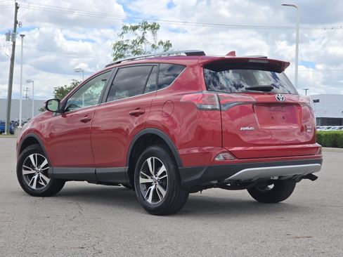 Used 2017 Toyota RAV4 XLE w/ All Weather Liner Package AWD/4WD image 18