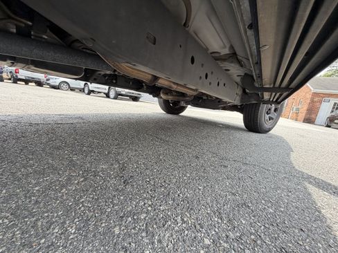 Used 2016 Toyota Tacoma SR5 w/ Towing Package RWD image 31
