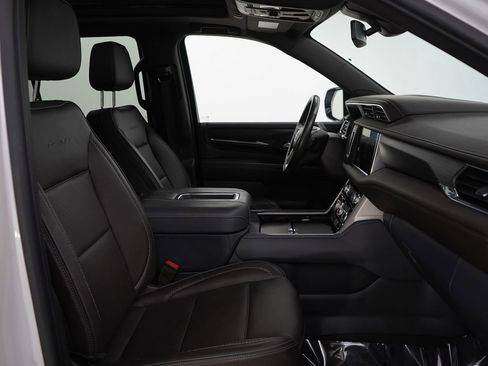 Used 2022 GMC Yukon Denali image 10