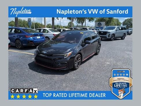 Used 2023 Toyota Corolla SE FWD image 1