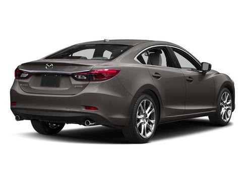 Used 2017 MAZDA MAZDA6 Grand Touring image 2