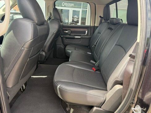 Used 2017 RAM 1500 Laramie w/ Convenience Group AWD/4WD image 9