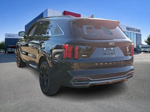 Used 2021 Kia Sorento SX image 4