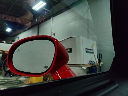 Used 2015 Dodge Challenger R/T Plus image 41