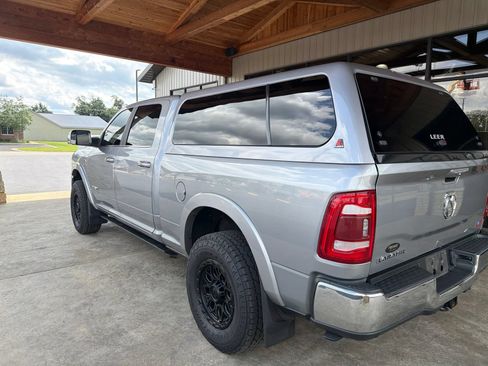 Used 2021 RAM 2500 Laramie w/ Chrome Appearance Group RWD image 20