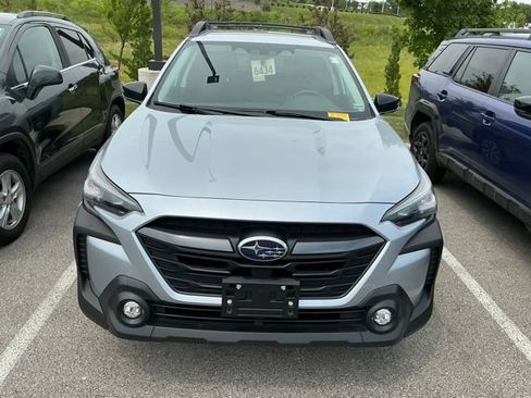 Certified 2024 Subaru Outback Premium AWD/4WD image 2