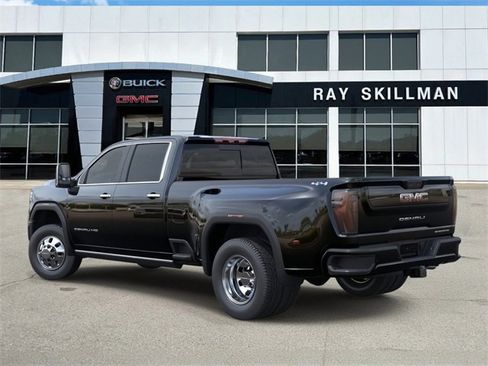 New 2026 GMC Sierra 3500 Denali Ultimate image 3