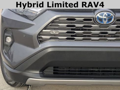 Used 2023 Toyota RAV4 Limited image 3