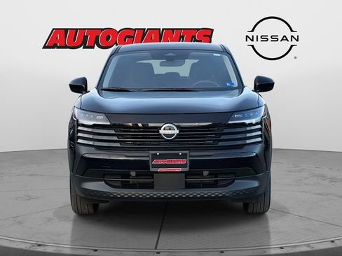 Used 2025 Nissan Kicks SV image 7