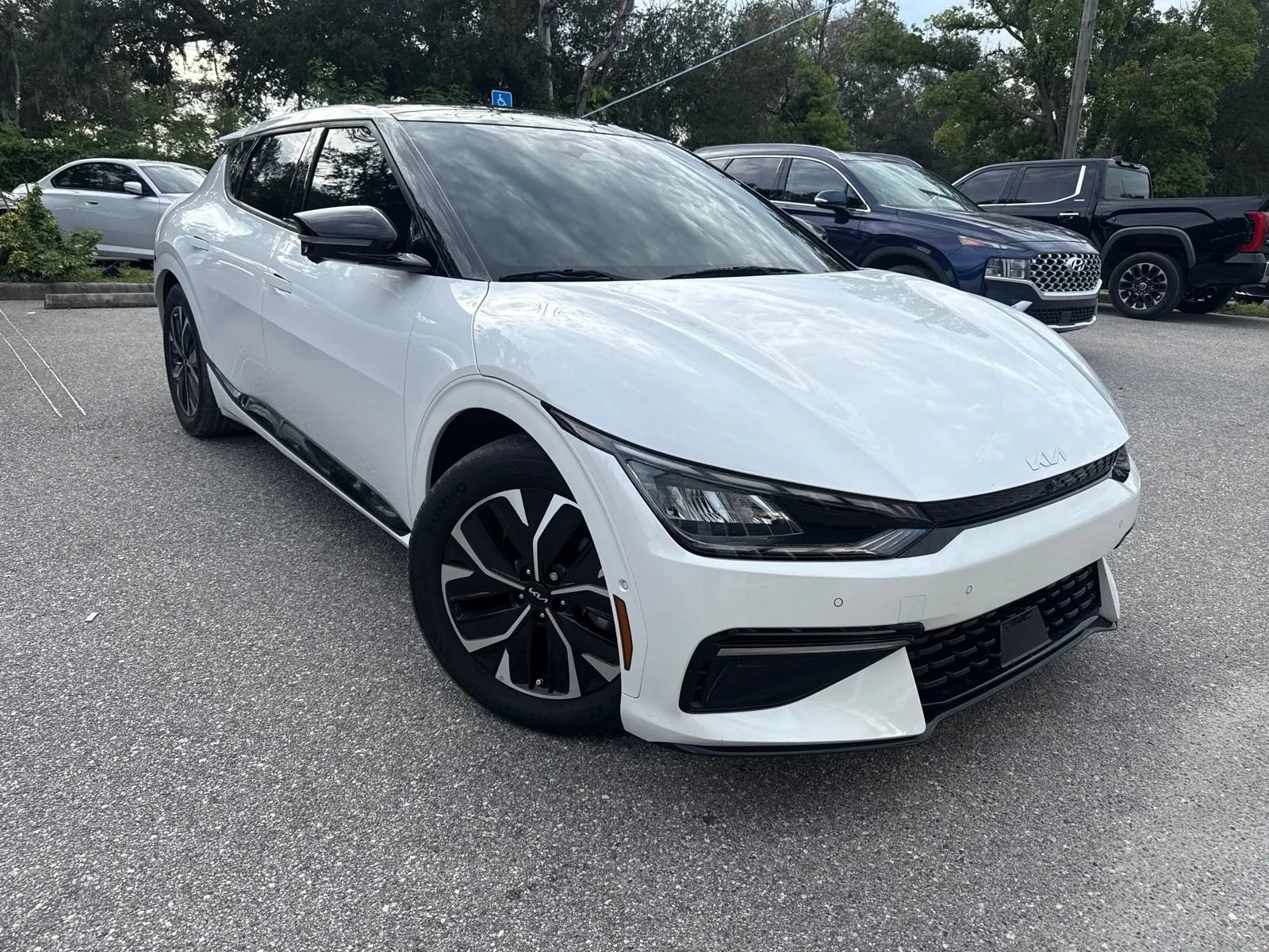 Used 2023 Kia EV6 GT-Line w/ GT-Line Suede Seat Package RWD image 5