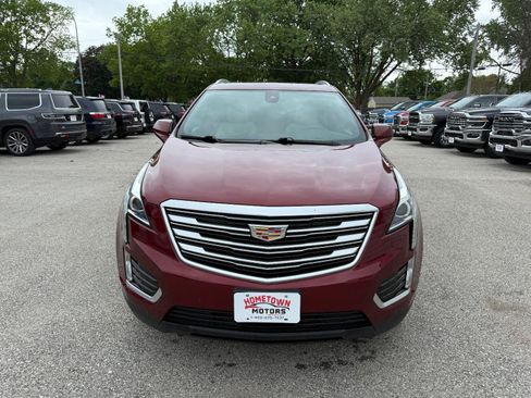 Used 2017 Cadillac XT5 Luxury w/ Driver Awareness Package AWD/4WD image 2