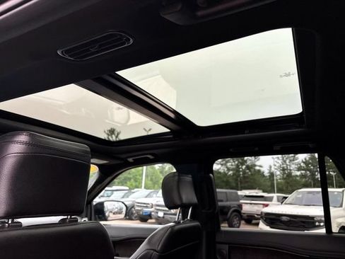 Used 2020 Ford Expedition Limited AWD/4WD image 13