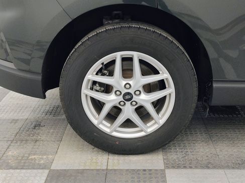 Used 2024 Ford Edge SEL w/ Convenience Package image 12