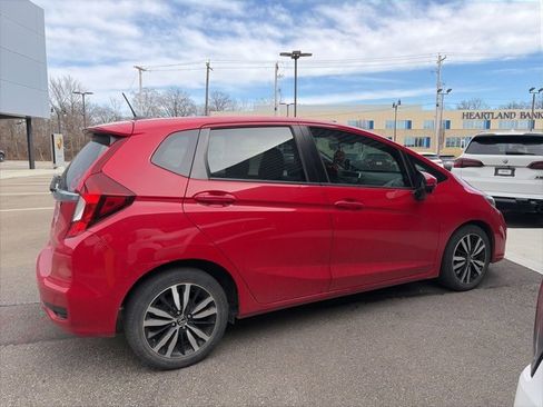 Used 2018 Honda Fit EX image 3