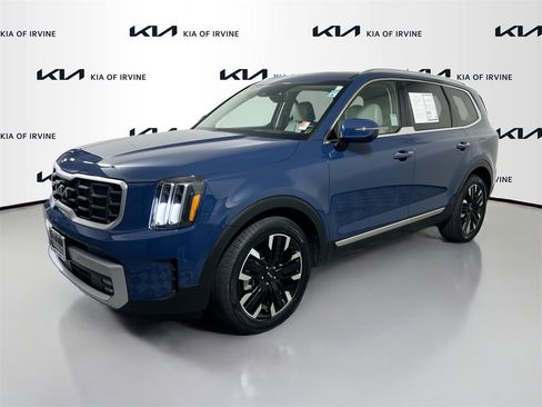 Certified 2023 Kia Telluride SX Prestige image 3