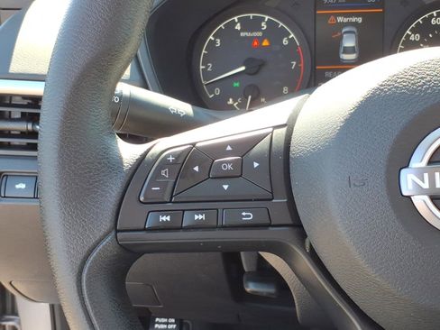 Used 2023 Nissan Altima 2.5 S FWD image 19