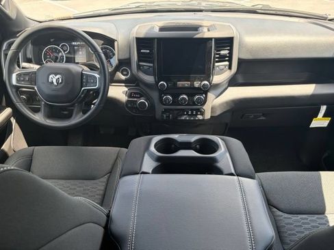 New 2026 RAM 1500 Express AWD/4WD image 31