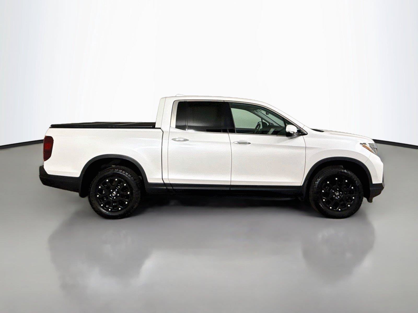 Used 2023 Honda Ridgeline RTL-E image 18