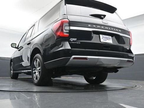 Used 2023 Ford Expedition Max Limited AWD/4WD image 34