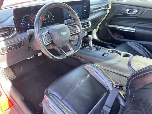 Used 2024 Ford Mustang Premium image 6
