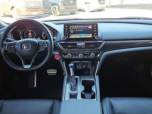 Used 2020 Honda Accord Sport image 6