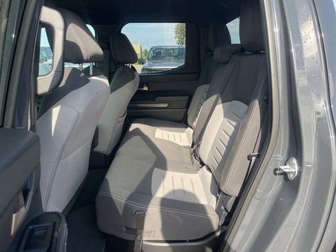 Used 2024 Toyota Tacoma TRD Sport RWD image 7