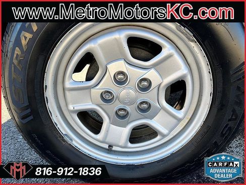 Used 2014 Jeep Patriot Sport w/ Power Value Group FWD image 13