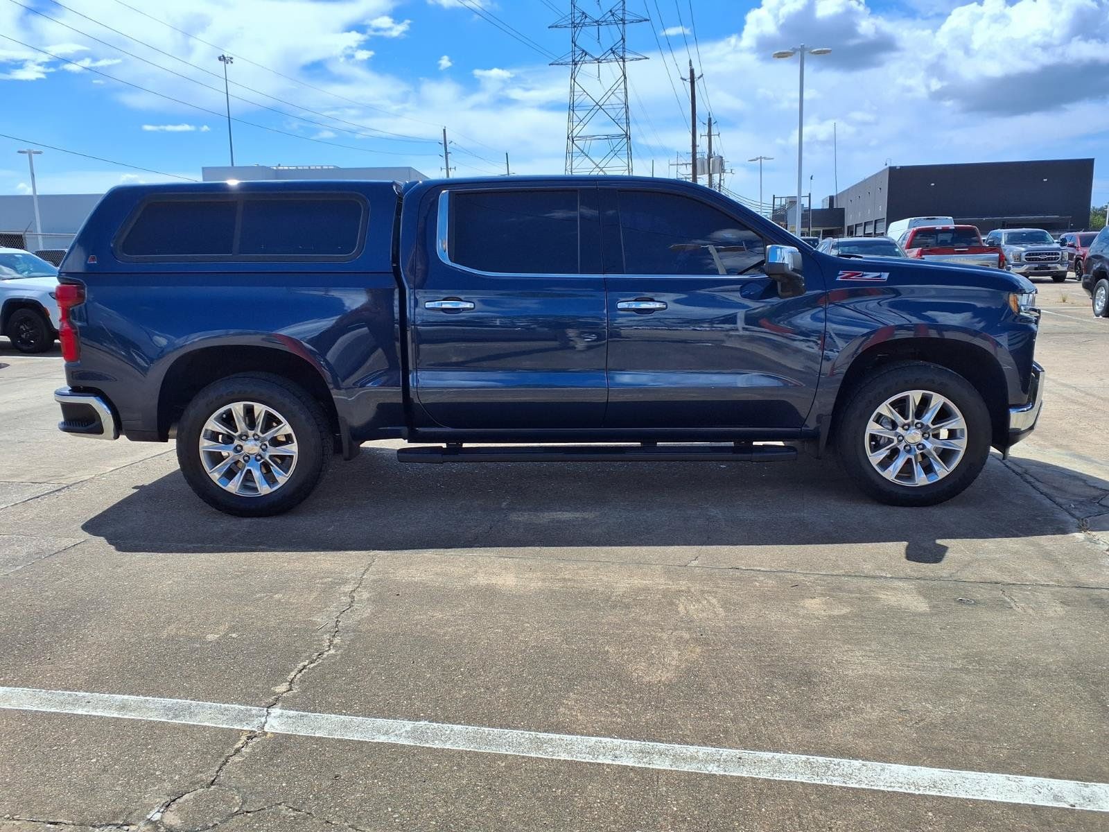 Used 2021 Chevrolet Silverado 1500 LTZ AWD/4WD image 28