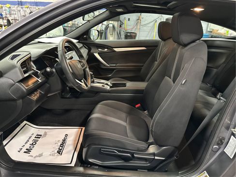 Used 2020 Honda Civic EX image 9