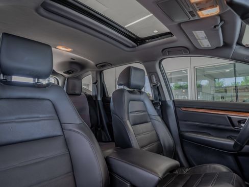 Used 2021 Honda CR-V Touring image 32
