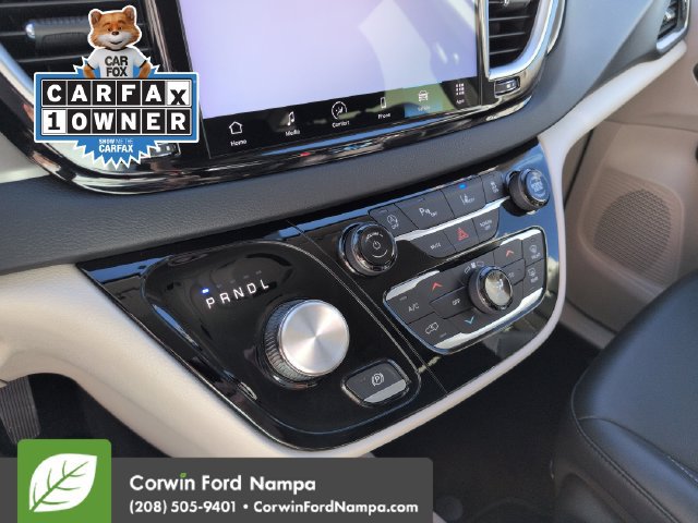 Used 2024 Chrysler Pacifica Touring-L FWD image 17
