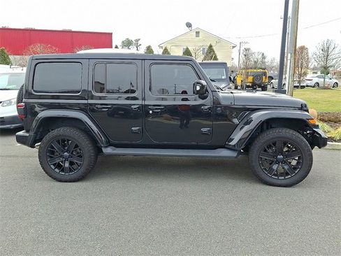Used 2024 Jeep Wrangler High Altitude image 6