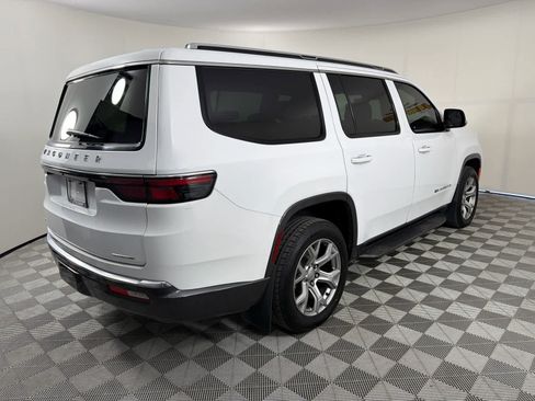 Used 2022 Jeep Wagoneer Series II image 6