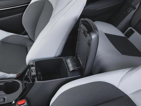 New 2026 Toyota Corolla XSE FWD image 10