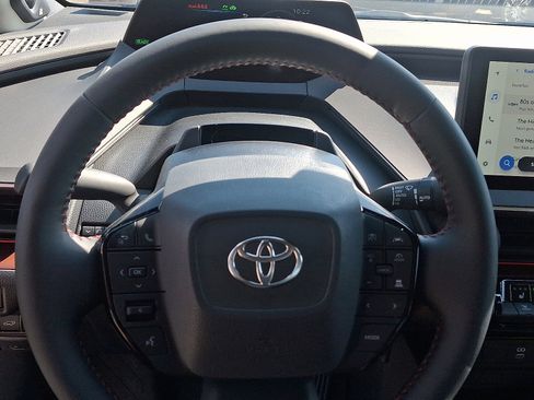 New 2025 Toyota Prius Plug-In Hybrid image 15