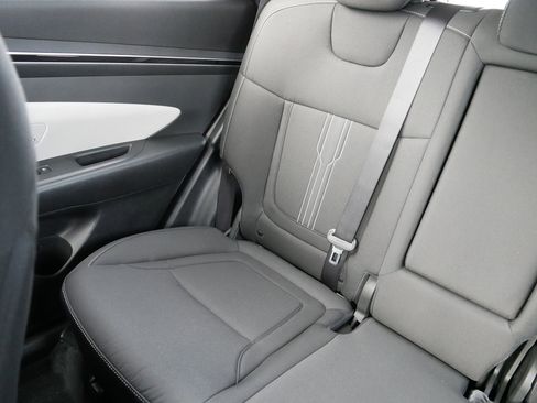 Used 2023 Hyundai Tucson SEL image 12