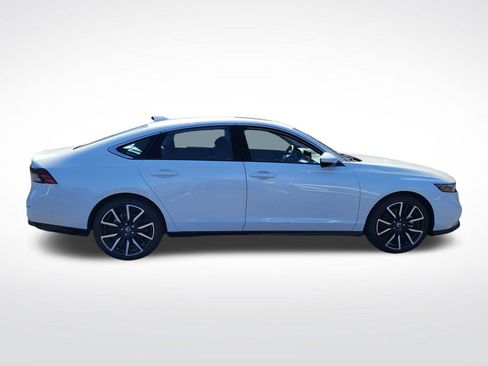 New 2026 Honda Accord Touring image 2