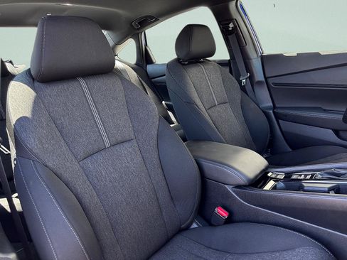 Certified 2025 Honda Accord Sport image 34