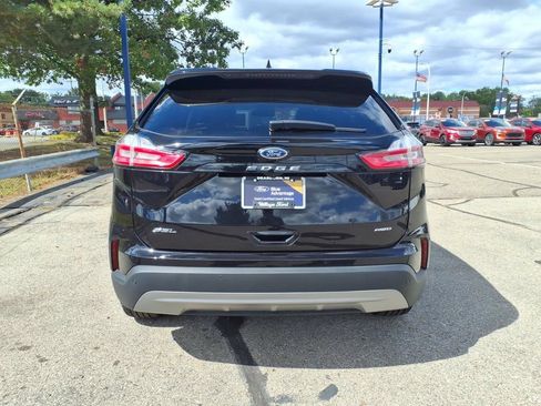 Certified 2024 Ford Edge SEL w/ Convenience Package AWD/4WD image 7