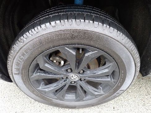 Certified 2024 Toyota RAV4 SE image 7