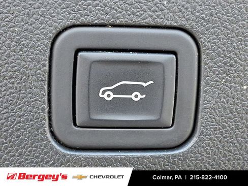 Used 2023 Chevrolet Tahoe High Country image 34