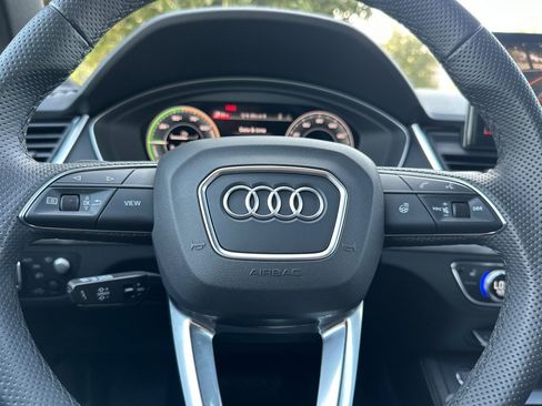 Used 2024 Audi Q5 e Prestige image 31