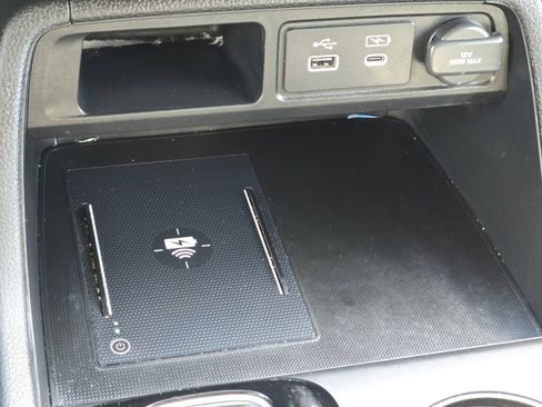 Used 2023 Honda Pilot EX-L image 8