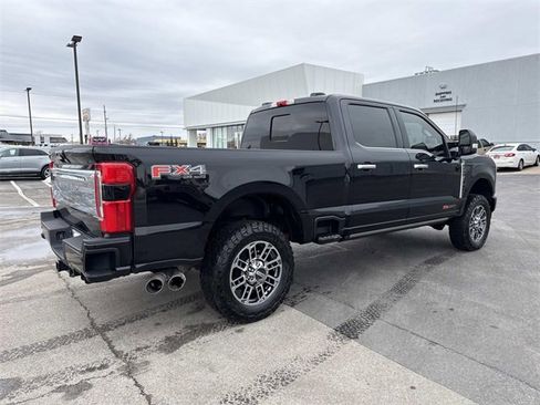 Used 2023 Ford F250 Limited w/ FX4 Off-Road Package image 5