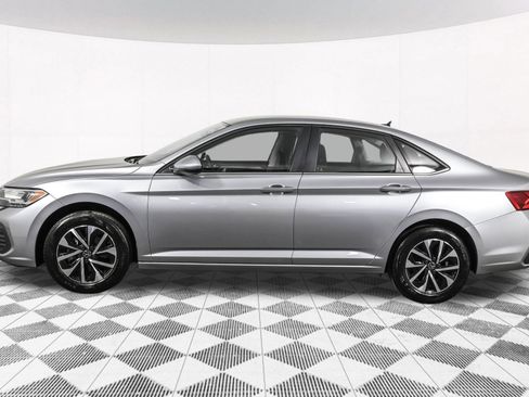 Certified 2023 Volkswagen Jetta S FWD image 18