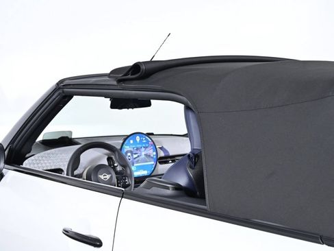 Used 2025 MINI Cooper S FWD image 10