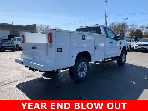 New 2024 Ford F350 XLT w/ FX4 Off-Road Package image 6